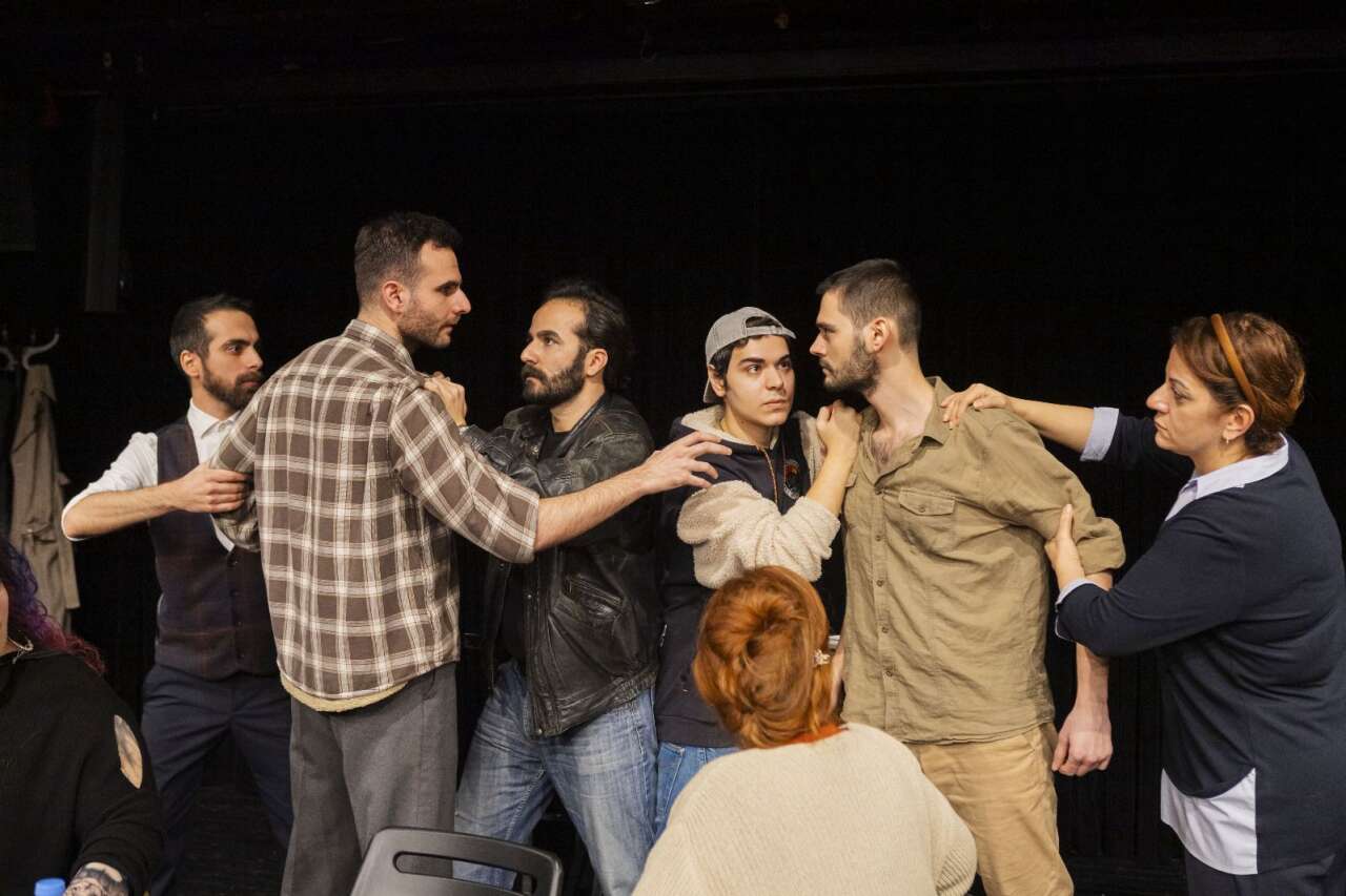 “7 Dakika” sahneden çıkıp sokağa karışıyor 2